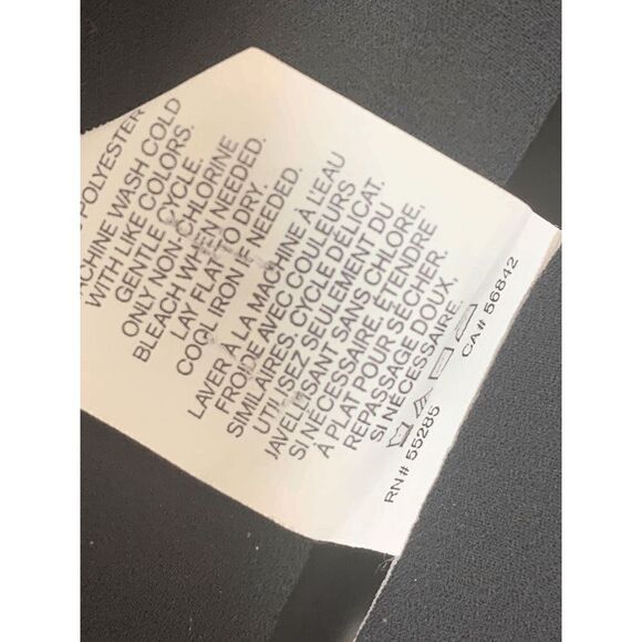 Express Women's Spaghetti Color Block Black/White Top Size M - Picture 7 of 10